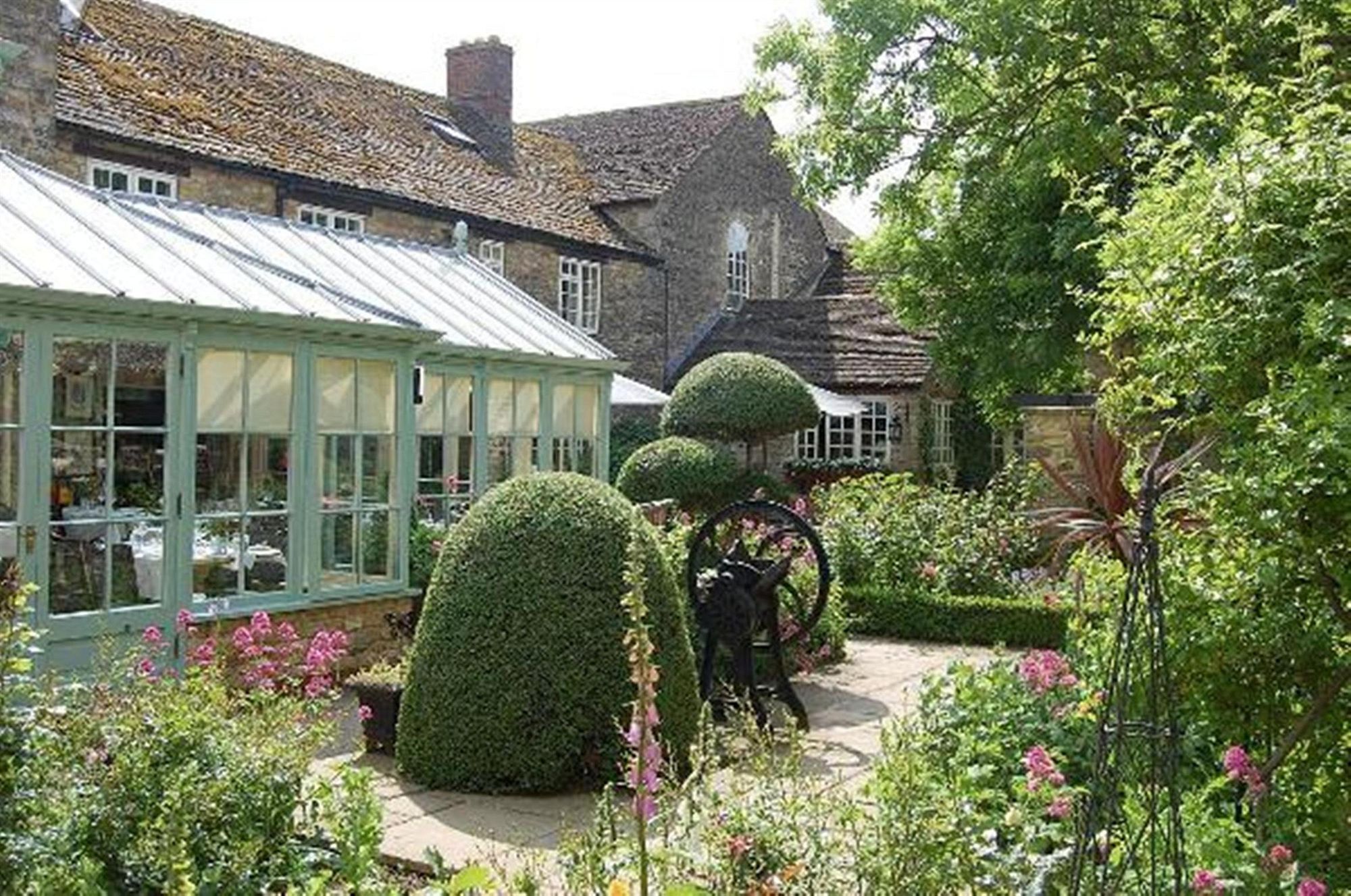 Barnsdale Lodge Hotel And Restaurant Oakham Exterior photo